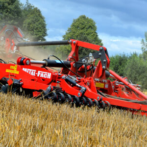 METAL-FACH U710 KRUK kultivaator (töölaius 4,5m, 6m, 7m)